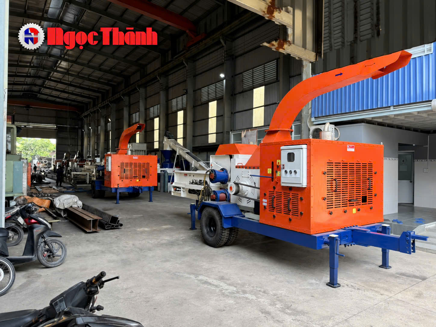 Máy băm gỗ di động chạy dầu diesel Ngọc Thành
